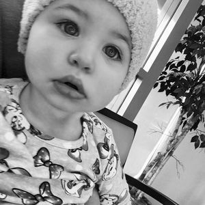 Meet your Posher, Cassandra